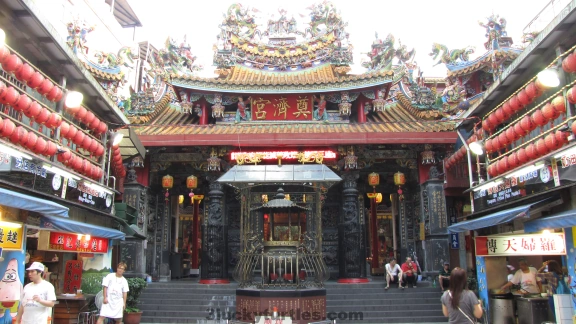 Image for post A Chinese temple.