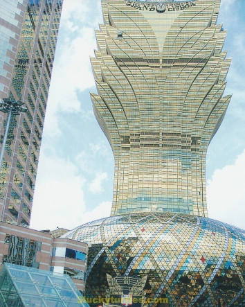 Casino Lisboa, Macau. Image for post Casino Lisboa, Macau.